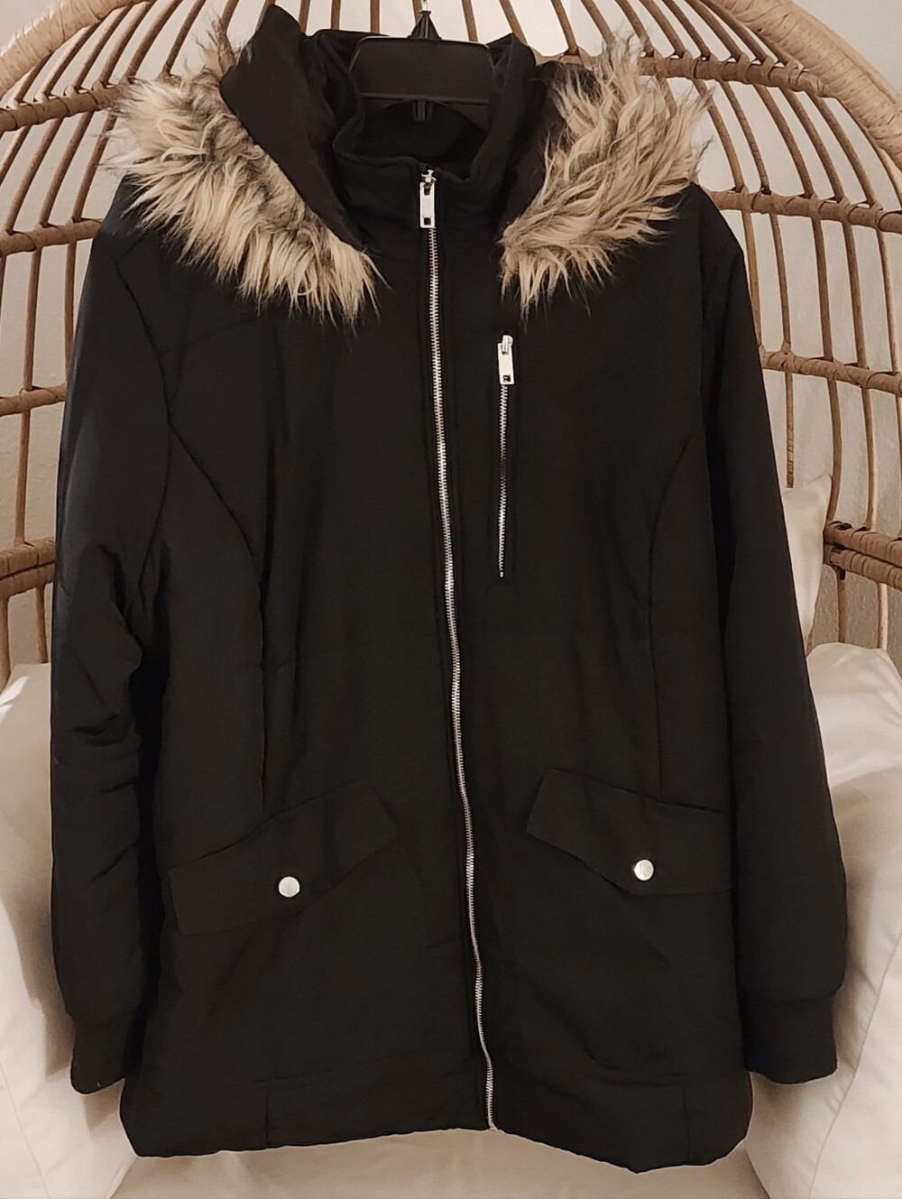Urbanology Womens Plus Size Plush Hooded Black Winter Coat Zip Front Jacket 3X